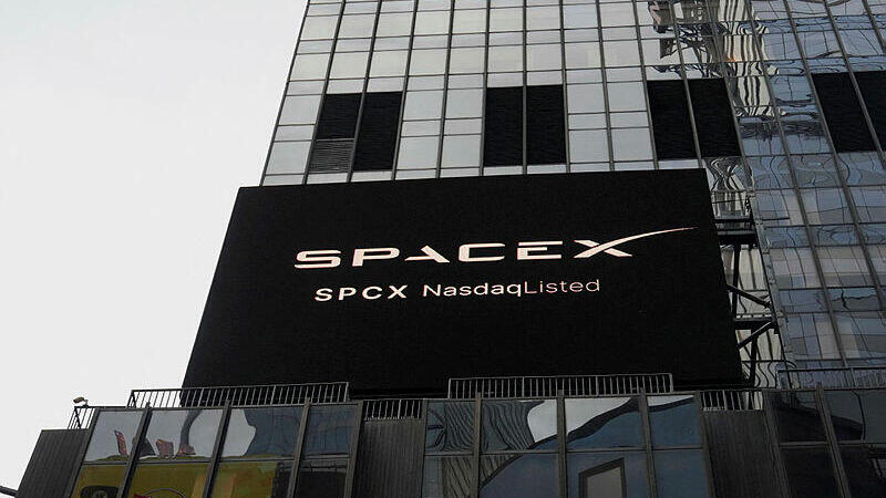 SpaceX (צילום: REUTERS/David Dee Delgado) SpaceX ספייס X הנפקה