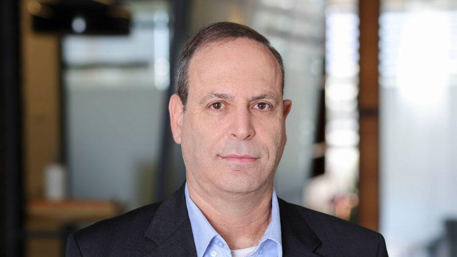 אייל ברסלר 