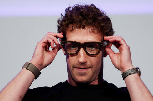 Mark Zuckerberg 