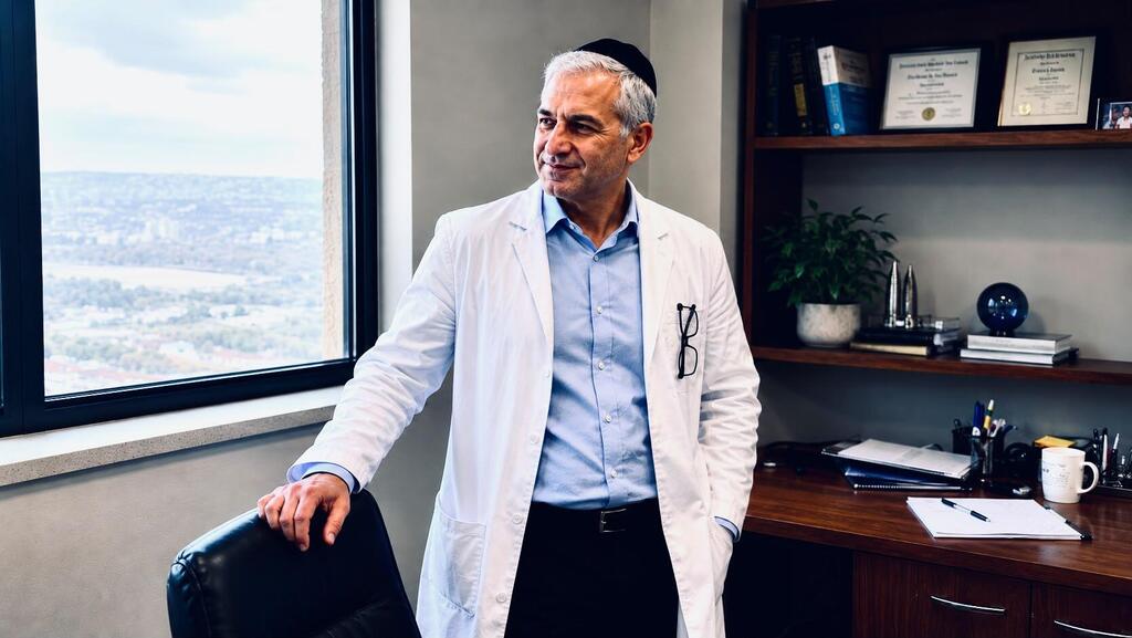 ישראל פיגא, יזם ובעלים של חברות ייעוץ, הפצה, שיווק ומסחר בתרופות ומכשירים רפואיים מתקדמים