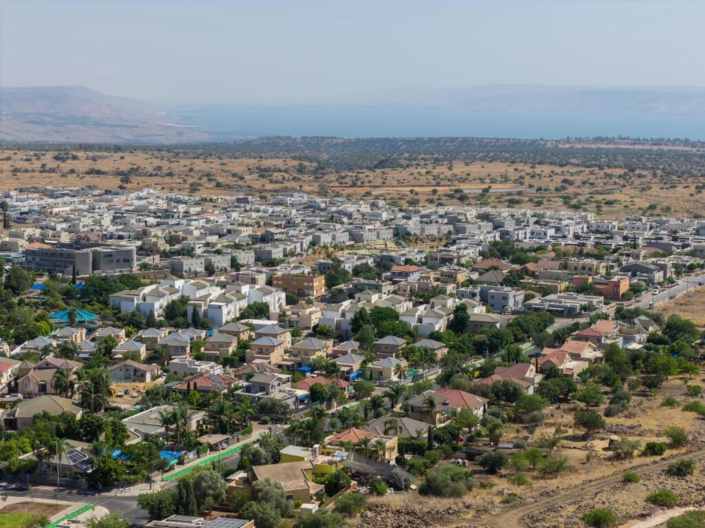 קצרין ממעוף הציפור 