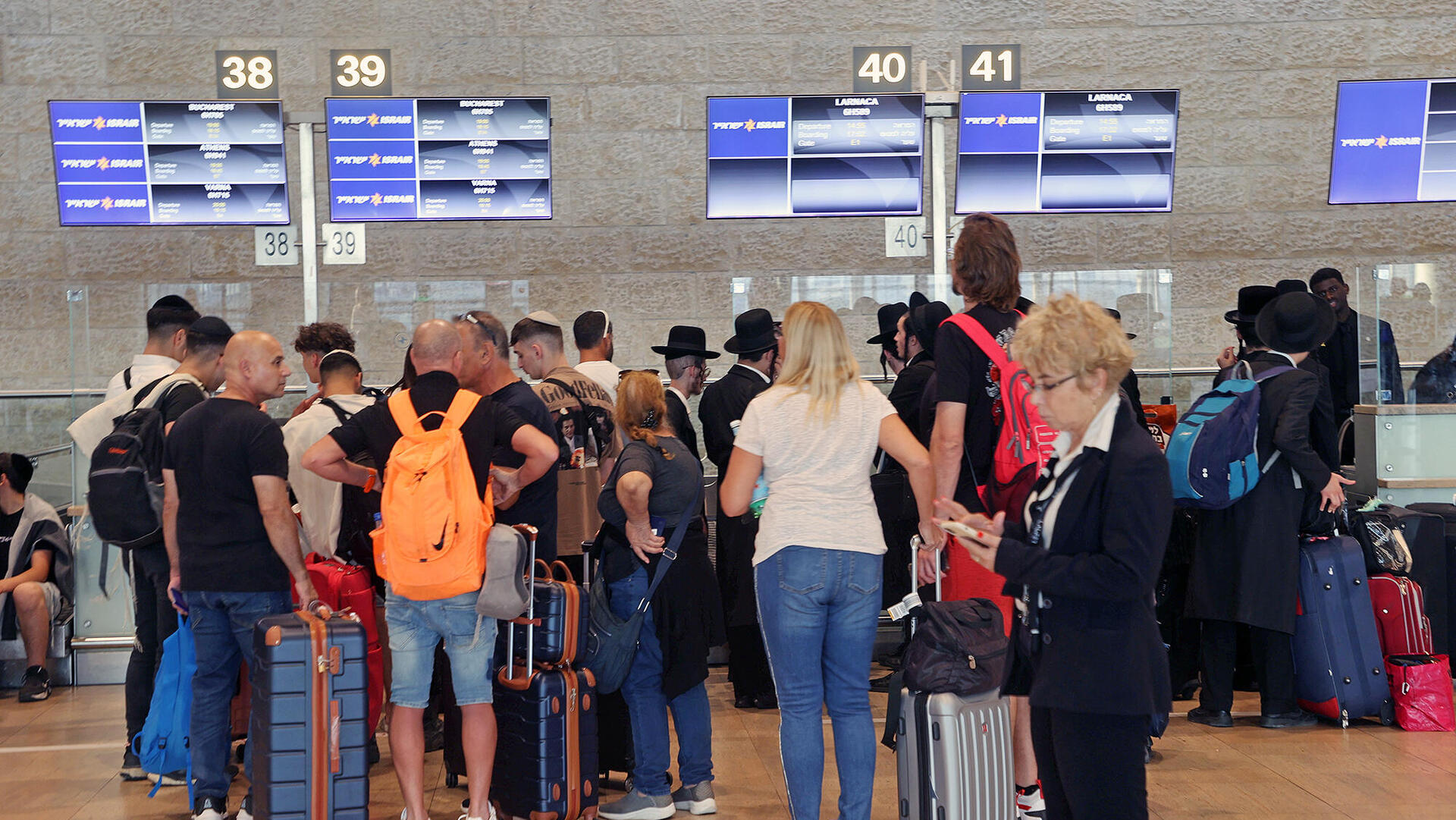 טרמינל 3 ב נתב"ג נמל התעופה בן גוריון