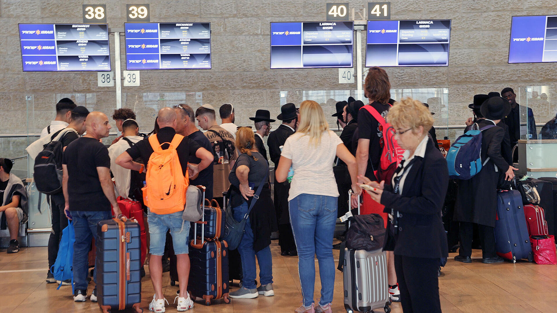 טרמינל 3 ב נתב"ג נמל התעופה בן גוריון