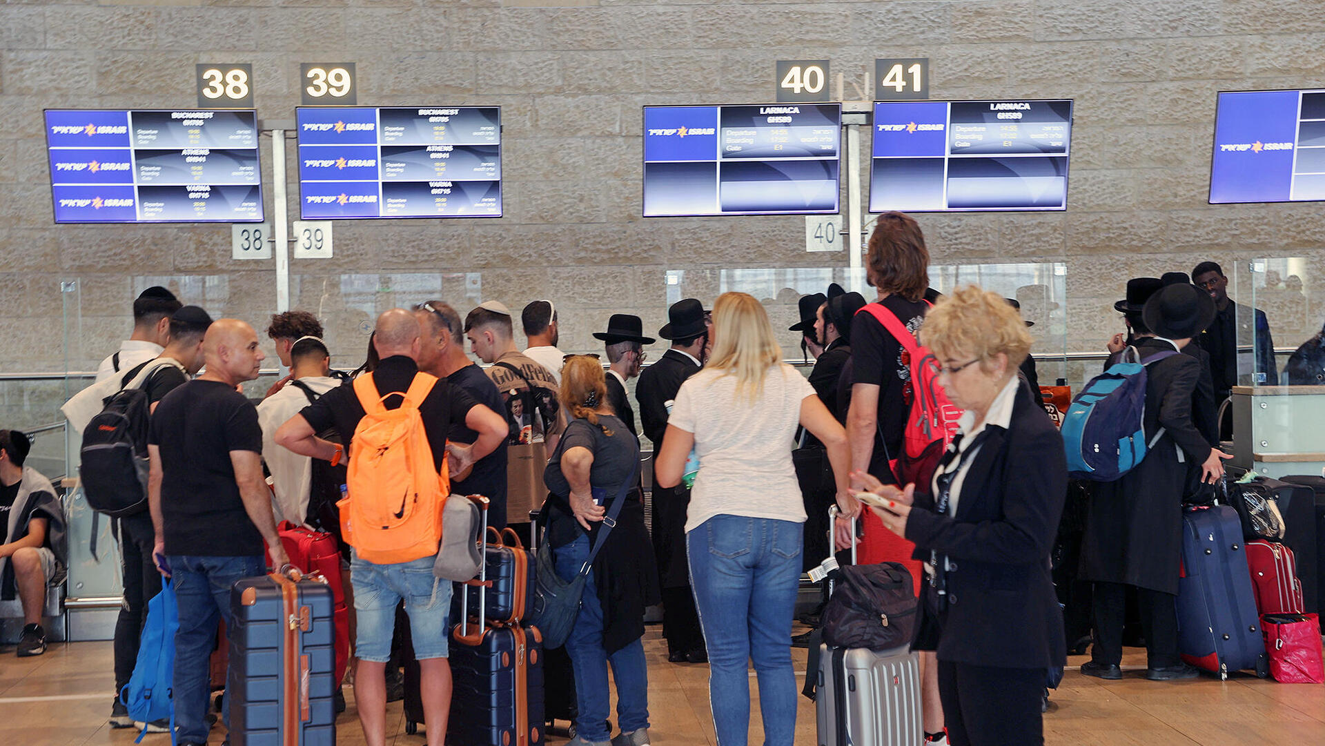 טרמינל 3 ב נתב"ג נמל התעופה בן גוריון