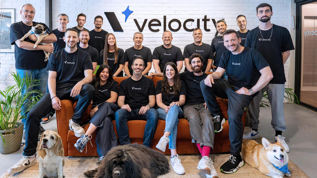 עובדי חברת Velocity (צילום: רועי שור) עובדי חברת Velocity