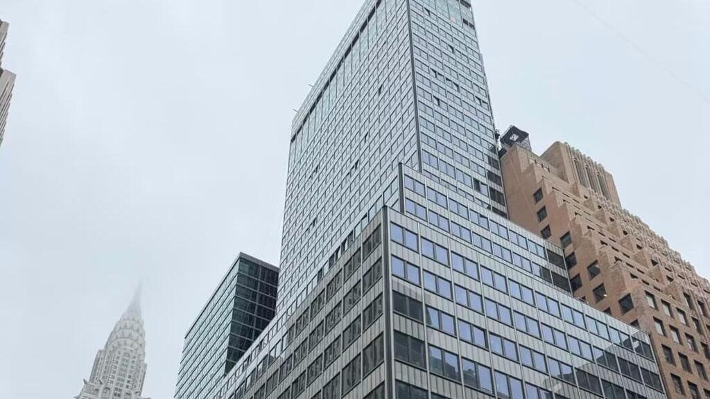 מגדל בסכנת קריסה, מנהטן ניו יורק (צילום: FDNY) מגדל בסכנת קריסה מנהטן ניו יורק