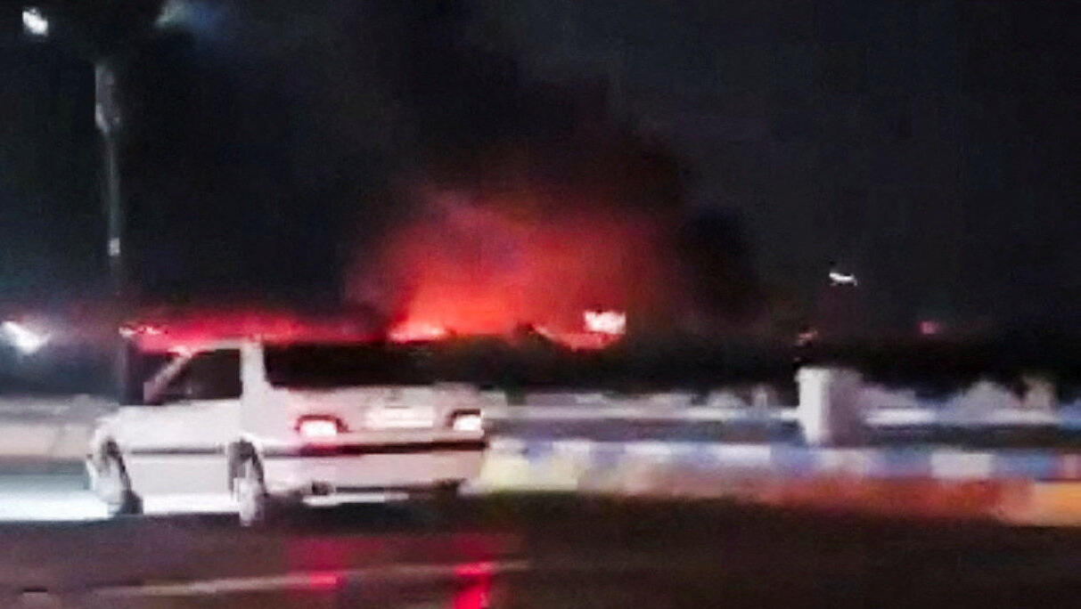 תקיפה תקיפות של צבא ארה"ב ב איראן המפרץ הפרסי חילופי אש