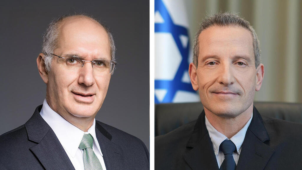 מימין מנכ"ל משרד הביטחון אלוף (מיל) אמיר ברעם ואמיר ברעם ונציב שירות המדינה דורון כהן