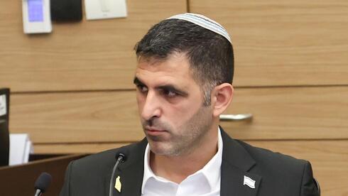למרות התנגדות גורמי המקצוע: ועדת הכלכלה אישרה את רפורמת הרדיו של קרעי 