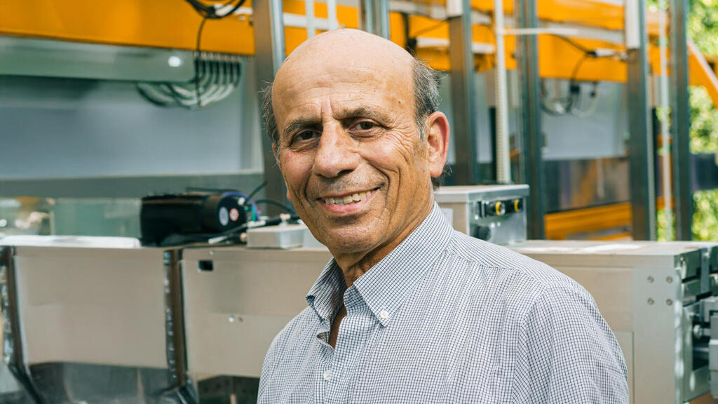 איציק מזור מייסד ומנכ"ל נאנובל Nanovel