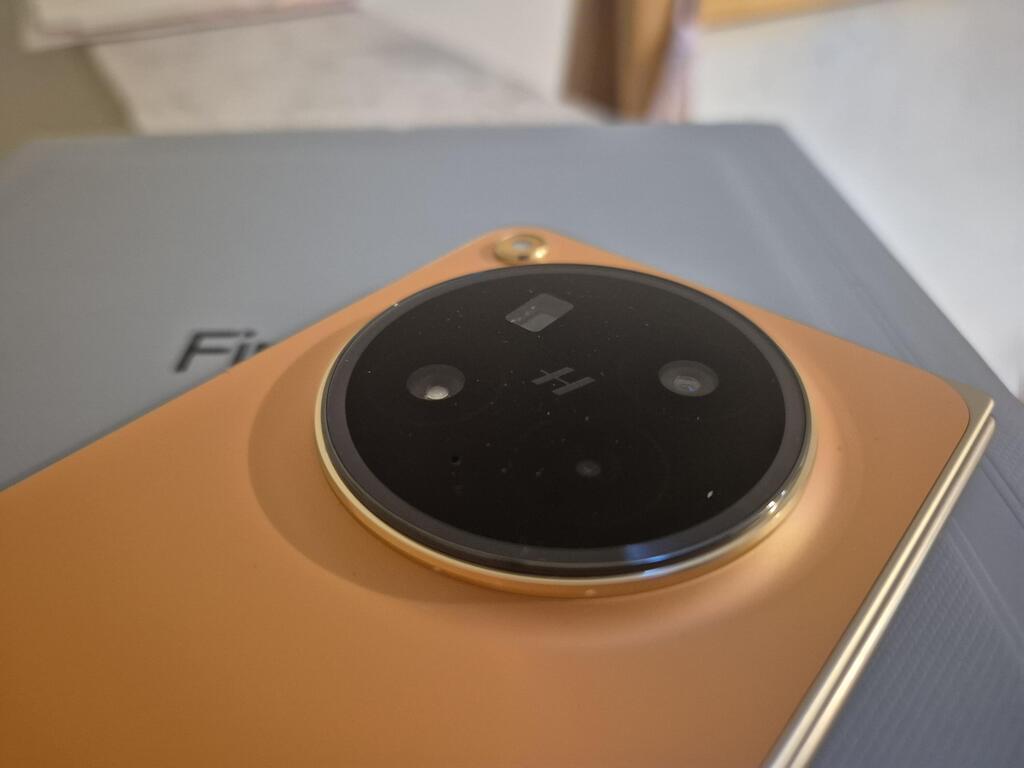 סמארטפון מתקפל OPPO Find N6 מצלמה
