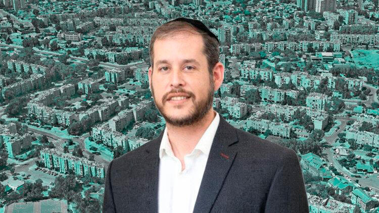 זאב גרינברג סמנכל ושותף בחברת מידר על רקע השכונה הוותיקה בבש בה יקודם פרויקט הענק 