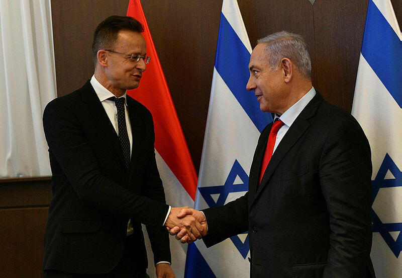 שר החוץ ההונגרי פטר סיירטו בפגישה עם נתניהו (ארכיון) (צילום: חיים צח, לע"מ) שר החוץ ההונגרי פטר סיירטו בפגישה עם נתניהו ארכיון