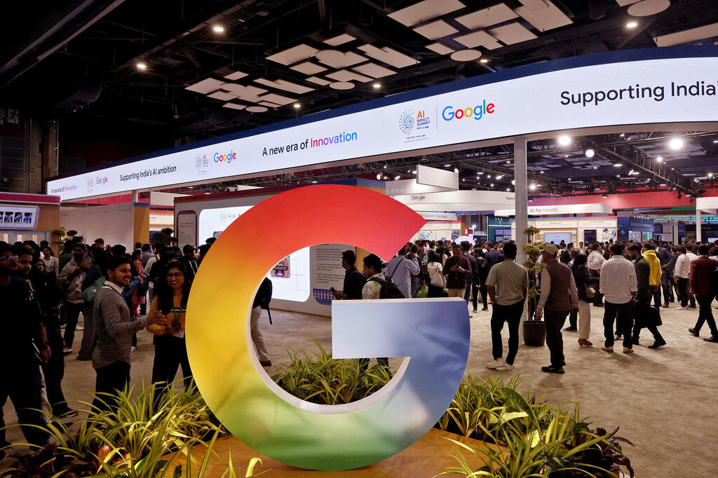 AI Summit in New Delhi (Bhawika Chhabra/Reuters) פסגת AI השנה ב ניו דלהי