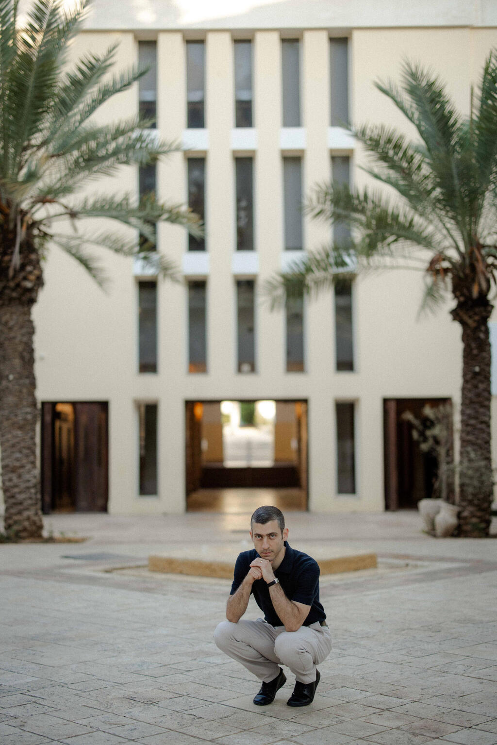 עדי בוטרוס (צילום: Ori Taub) עדי בוטרוס כוריאוגרף ורקדן פורטרטים של נפילה יצירה חדשה שתעלה במסגרת פסטיבל ישראל