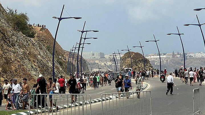 פריצת מהגרים מ מרוקו ל ספרד