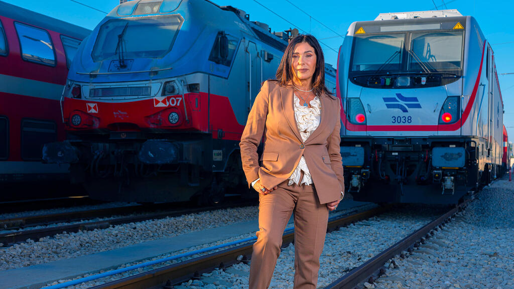 מירי רגב שרת התחבורה ברכבת ישראל (צילום: יובל חן) מירי רגב שרת התחבורה ב רכבת ישראל