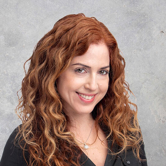  דנה רובינסון