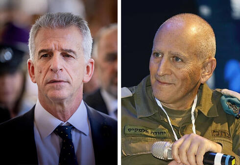 Yehuda Almakias (right) alongside David Barnea. Yehuda Almakias (right) alongside David Barnea.
