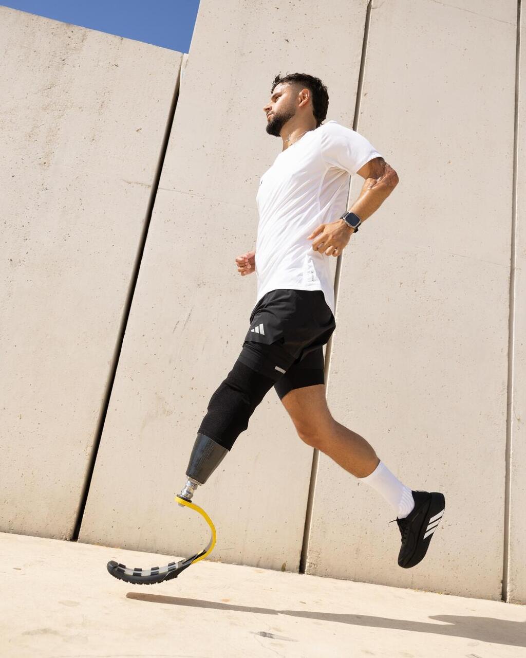 adidas תאפשר רכישת נעל בודדת עבור בעלי מוגבלות (באדיבות: אדידס) adidas תאפשר רכישת נעל בודדת עבור בעלי מוגבלות
