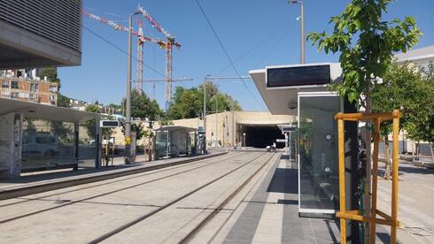 צילום: רני בן שאול אחרי עשור של עיכובים: המקטע הראשון בקו הירוק בירושלים יוצא לדרך