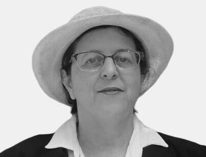 בקי כהן קשת (צילום: ג'ייקוב לזרוס) בקי כהן קשת - דעות