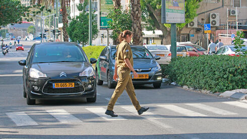 צילום: אלעד גרשגורן יותר נקודות על טלפון, פחות על עבירות אחרות: תקנות התעבורה שוב מתעדכנות