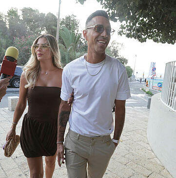 ערן זהבי ואשתו שי בחתונה של נועה קירל ודניאל פרץ (צילום: נמרוד גליקמן) ערן זהבי ואשתו שי ב חתונה של נועה קירל ודניאל פרץ
