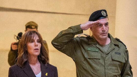 הרמטכ"ל אסף זמיר ביחד עם אשתו אורנה זמיר