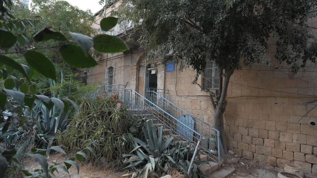 מבנה לשימור של מלון קמיניץ במתחם מרכז ירושלים