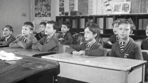 צילום: imdb הילדים כבר בני 70: הסדרה הדוקומנטרית פורצת הדרך מסתיימת
