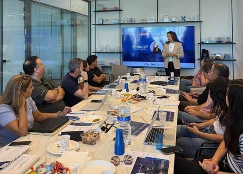 ScaleUp session. ScaleUp session.
