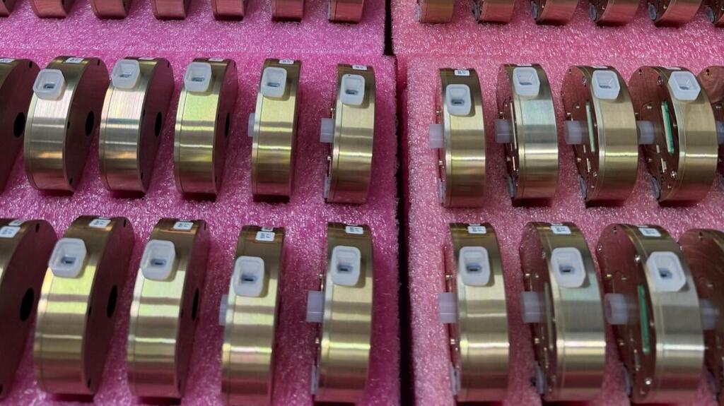 Gate fuzing systems. (Photo: Gate Technologies) מרעומים של חברת גייט Gate