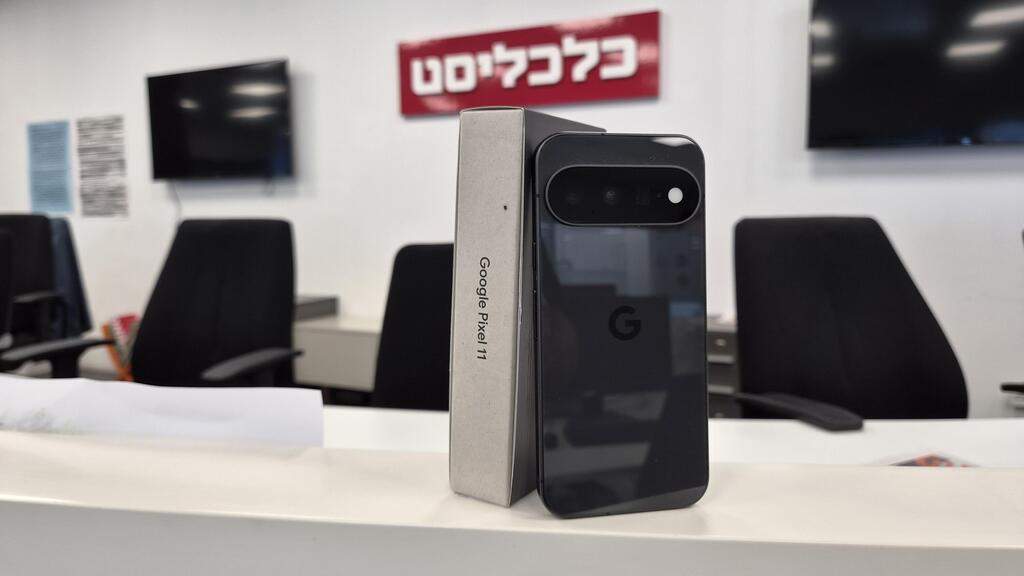 גוגל פיקסל 11 (צילום: איתי שמושקוביץ) גוגל פיקסל 11