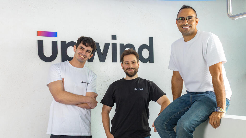 מימין עמירם שחר עמרי לימור ו סער אנקונינה מייסדי חברת הסייבר אפווינד Upwind
