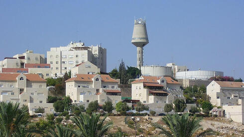 A neighborhood in the town of Ma'ale Adumim A neighborhood in the town of Ma'ale Adumim