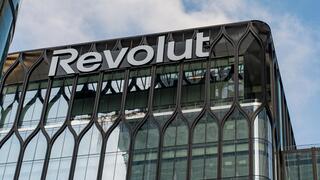 מטה רבולוט Revolut בלונדון