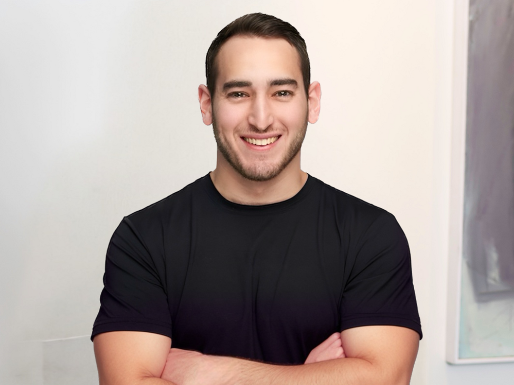 Alon Cinamon. (Viola) Alon Cinamon