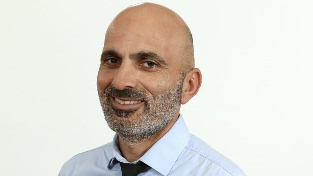 אבי נאור, יועץ השקעות אזורי באגף נכסי לקוחות בבנק הפועלים