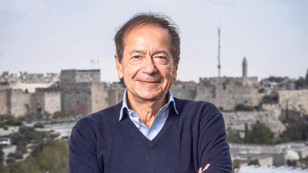 ג'ון פולסון. "לא קרוב לפוליטיקה המקומית" (צילום: אלכס קולומויסקי) ג'ון פולסון