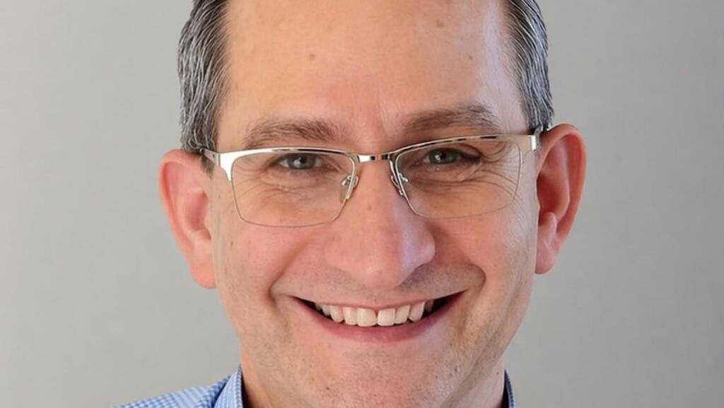 Elik Etzion (Yulie Biran) Erik Etzion
