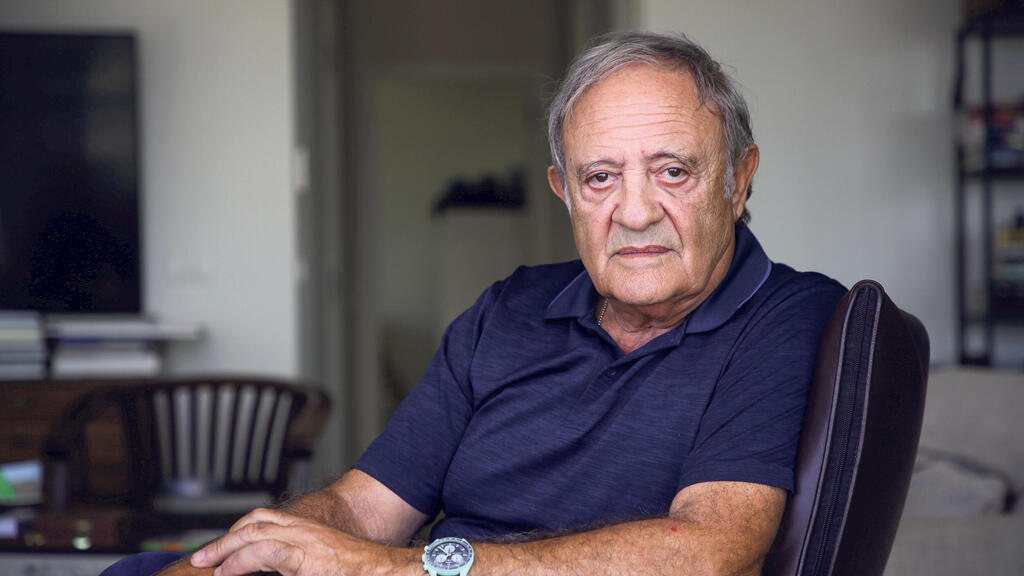ראובן אבלגון