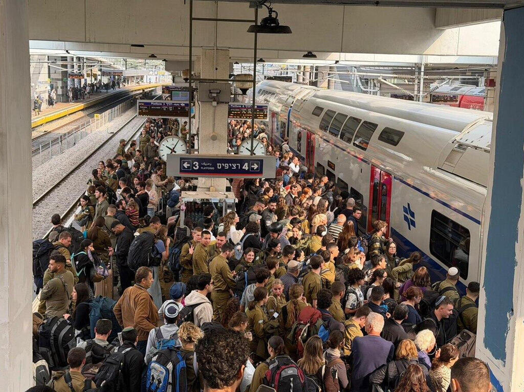 עומס בתחנת סבידור תל אביב בשל עבודות תשתית, 2025. המחסור החמור בעובדים פוגע ביכולת המשרד לפקח על פעילות החברות, לתכנן קדימה ולהיערך לבלת"מי עומס בתחנת סבידור תל אביב בשל עבודות תשתית, 2025 . המחסור החמור בעובדים פוגע ביכולת המשרד לפקח על פעילות החברות, לתכנן קדימה ולהיערך לבלת"מים
