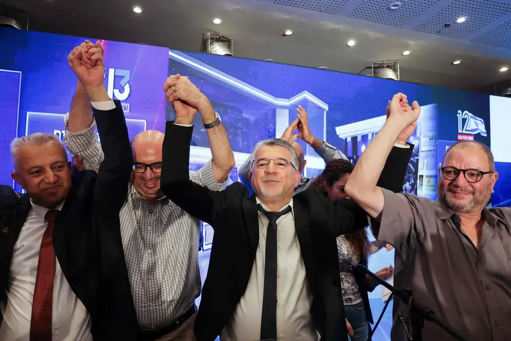 יוסף ג'בארין נצרת הרשימה המשותפת שמחה חגיגות אנשים מגיבים ל תוצאות ה מדגמים בחירות