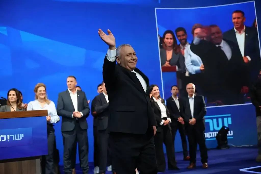 גדי איזנקוט במטה ישר