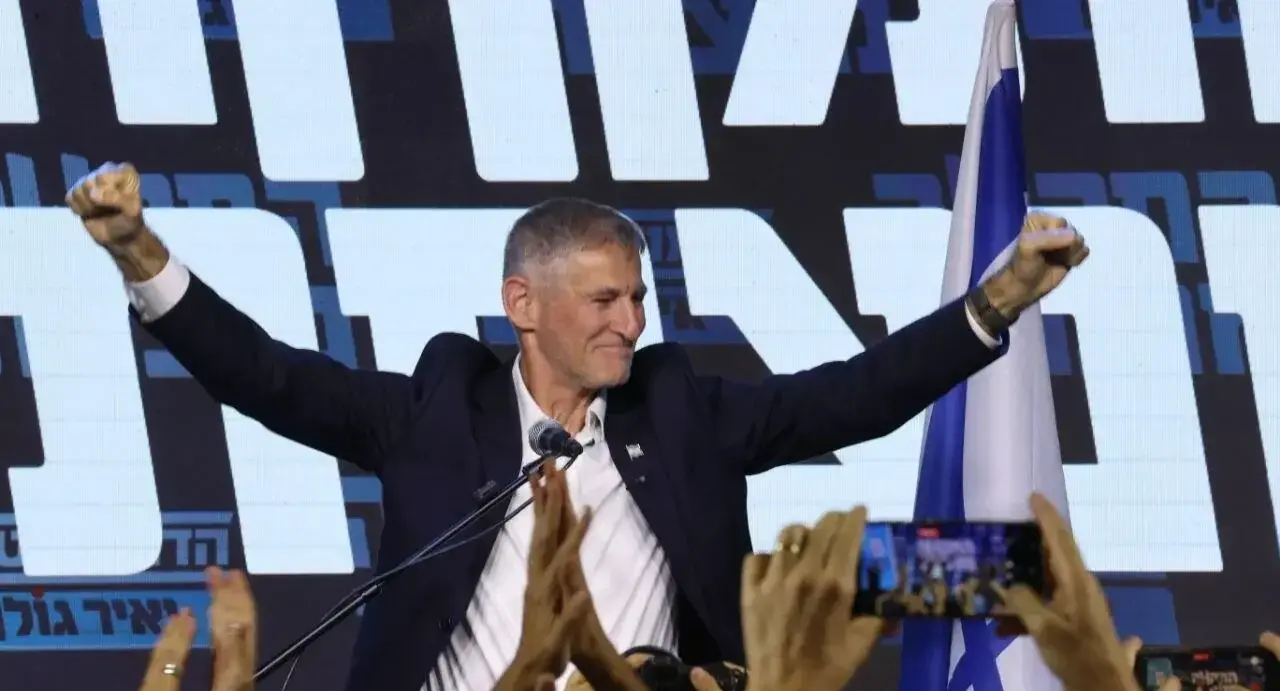 יאיר גולן במטה הדמוקרטים