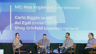 כנס TECH1 2026 - פאנל Future Travelers - מימין שי גרינפלד Greenfield Partners קרלו ביג'יו Accel אבי אייל Entree Capital ו נועה ארגמני Vine Ventures