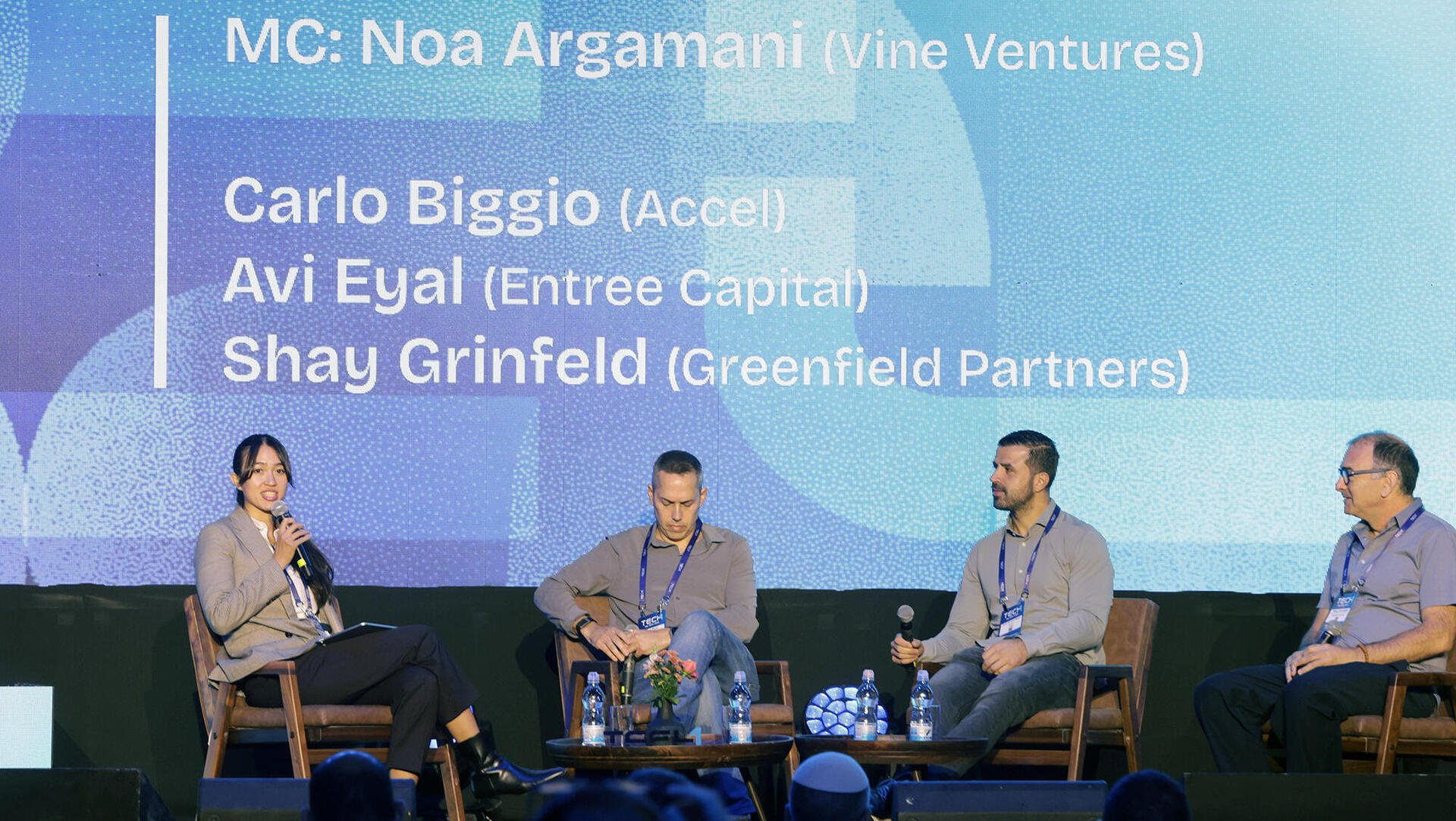 כנס TECH1 2026 - פאנל Future Travelers - מימין שי גרינפלד Greenfield Partners קרלו ביג'יו Accel אבי אייל Entree Capital ו נועה ארגמני Vine Ventures