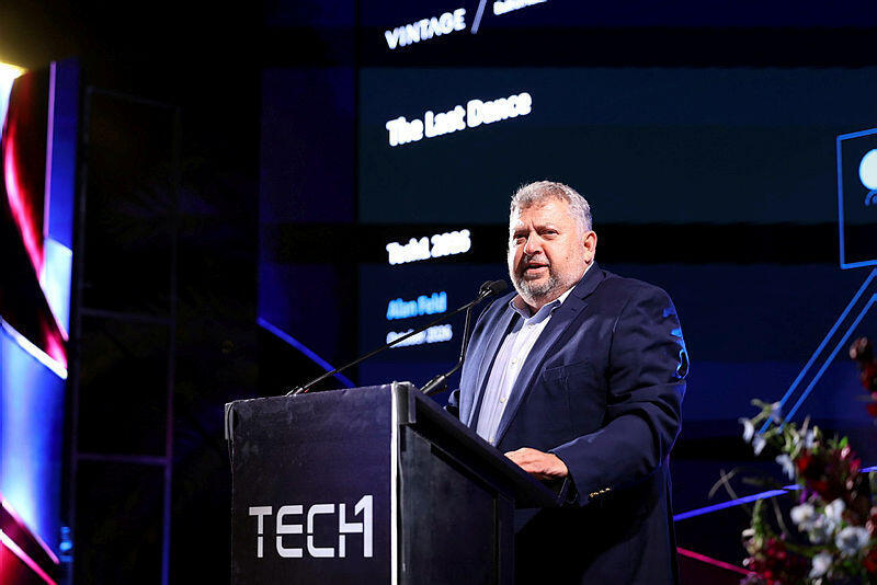 אלן פלד (צילום: אוראל כהן) אלן פלד כנס TECH1