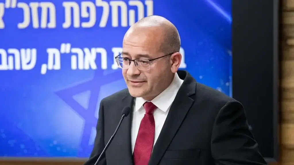 ראש המוסד רומן גופמן (צילום: דובר צה"ל) ראש המוסד רומן גופמן